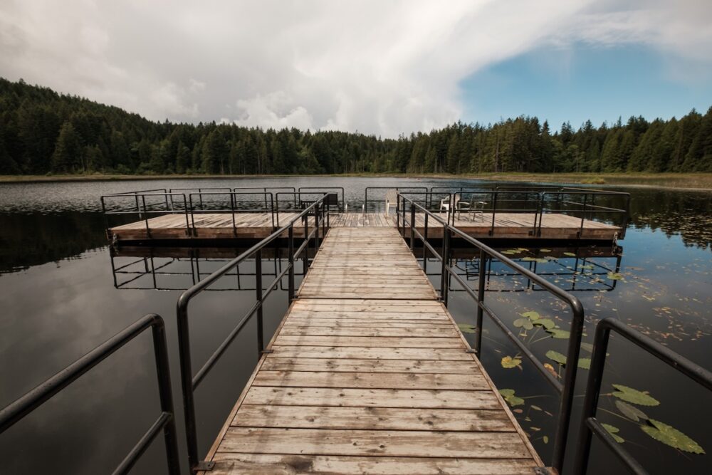 Floating Dock at Weddel Lake